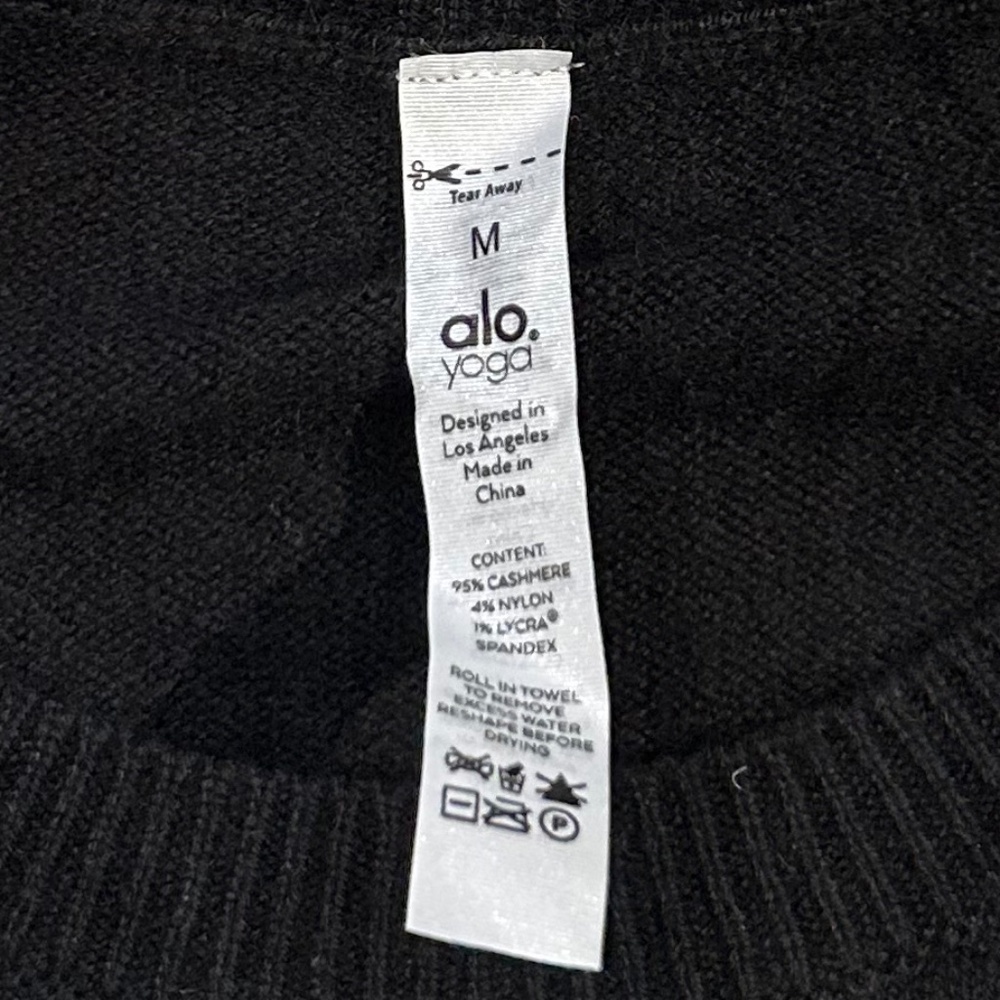 (NWT) ALO | Cashmere Jet Set Crew Sweater in Black, Size M - Picture 4 of 8